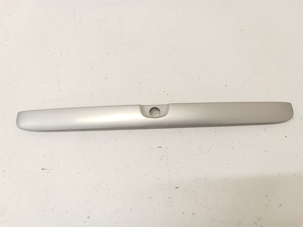 Opel Astra G (1998–2004) Numbrimärgi valgustuse korpus 90521513 Opel Astra G (1998–2004) Numbrimärgi valgustuse korpus 90521513