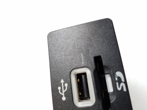 Ford Mondeo V (2014–2018) USB port GC3T14F014AB - 4