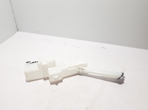   Front washer fluid reservoir  - 289106UA0A 