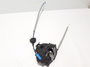 RENAULT Espace VI (2023–2026) Rear side door lock 825021991R - 3