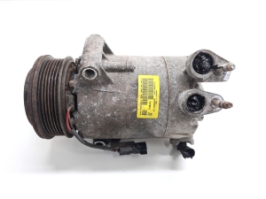   A/C compressor  - CV6119D629FE 