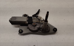 Mitsubishi Pajero III (1999–2006) Heckwischermotor 8492001931 - 3
