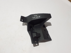 Rear bumper bracket - 850451800R