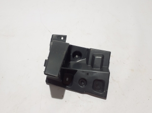 Rear bumper bracket - 850442149R