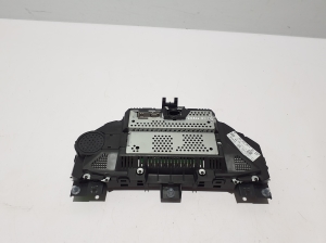 Volkswagen Touareg II (2010–2018) Mērinstrumentu panelis 7P6920982E - 4
