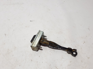   Rear side door opening limiter  - 824304045R 