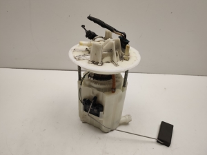 Mercedes Benz ML-Class 166 (2011–2015) Kütusepump paagis A1664701094 - 2