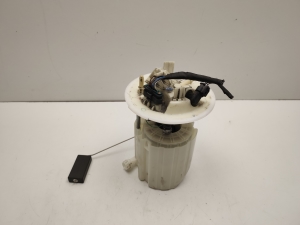  Kraftstoffpumpe im Tank  - A1664701094 