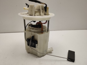 Mercedes Benz ML-Class 166 (2011–2015) Kütusepump paagis A1664701094 - 5