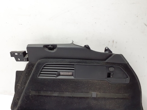 Volkswagen Touareg II (2010–2018) Trunk side trim panel 7P6867038F - 4