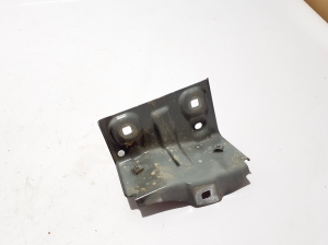 Halter Kotflügel vorne - 663511250R
