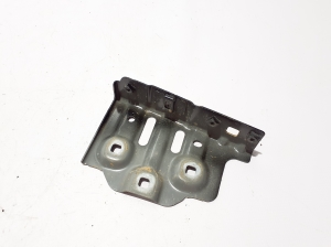 Halter Kotflügel vorne - 631230165R