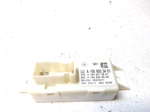 Lichtsteuermodul - A1669003401