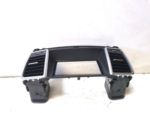 Mercedes Benz ML-Class 166 (2011–2015) Dashboard air vent grilles A1668300854 - 4