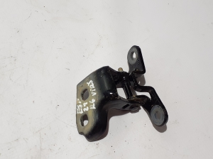 Rear side door upper hinge - 804009126R
