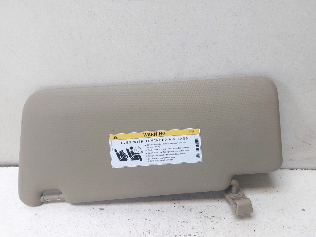 Mercedes Benz ML-Class 166 (2011–2015) Sonnenblende A0068173420 Mercedes Benz ML-Class 166 (2011–2015) Sonnenblende A0068173420