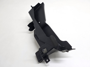Ford C-MAX (2010–2026) Sonstiges Teil unter der Motorhaube AM51R02476AC - 3
