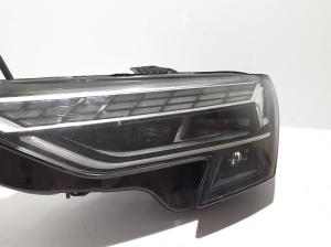 AUDI A3 8Y (2020–2026) Esituli 8Y0941033D - 3