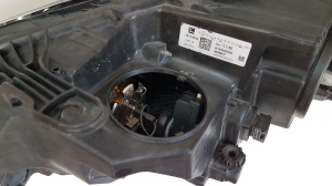 Opel Astra K (2015–2021) Scheinwerfer vorne 7961400003 - 8
