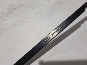 AUDI A3 8Y (2020–2026) Esiklaasi puhasti hoob 8Y1955408 - 2