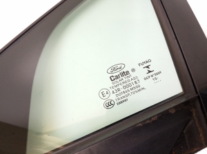 Ford Mondeo V (2014–2018) Esiukse kolmnurkklaas DS73F21401AJ - 3