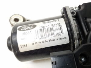 Ford Mondeo V (2014–2018) Scheibenwischermotor vorne DS7317504CE - 2
