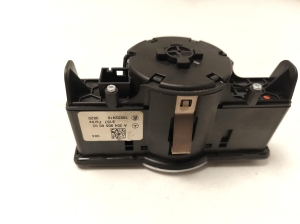 Mercedes Benz C-Class 204 (2007–2014) Headlight switch A2049058002 - 4
