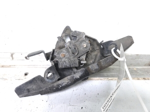 TOYOTA Corolla (2001–2007) Hood latch 5351002140 - 5
