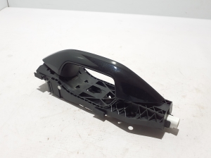 AUDI A3 8Y (2020–2026) Rear side door exterior handle and its parts - 2