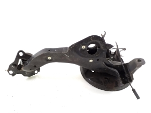 BMW X1 F48 (2015–2022) Tagumine rumm - 3