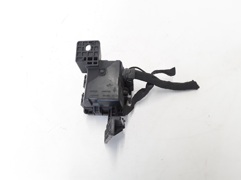 RENAULT Scenic 3 generation (2009-2015) Support de boîte à fusibles 243880001R 21084715