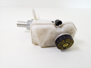 BMW X1 F48 (2015–2022) Brake master cylinder 6868997 - 2