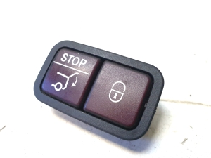 Mercedes Benz E-Class W212 (2009–2015) Trunk lid close switch 2128210551 - 4