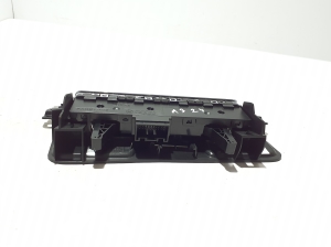AUDI A3 8Y (2020–2026) Hazard light switch 8Y0925301CG - 3
