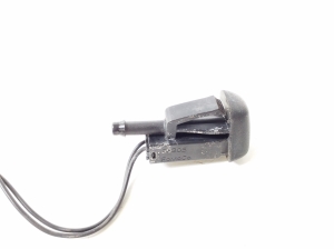 Ford Mondeo V (2014–2018) Windshield washer nozzle - 2