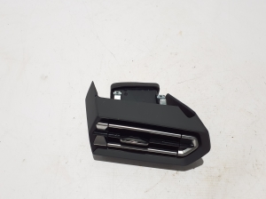 AUDI A3 8Y (2020–2026) Dashboard air vent grilles 8Y1820901B - 2