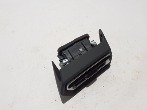 AUDI A3 8Y (2020–2026) Interior ventilation grilles 8Y1820902B - 2