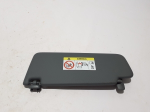 AUDI A3 8Y (2020–2026) Päikesesirm 8W0857552R - 2