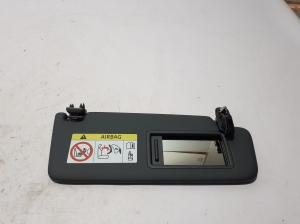 AUDI A3 8Y (2020–2026) Päikesesirm 8W0857552R - 3