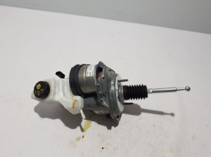 AUDI A3 8Y (2020–2026) Pidurivõimendi 5WB614105BB - 3