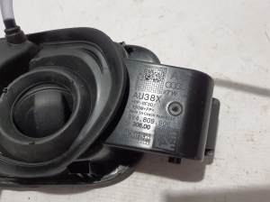 AUDI A3 8Y (2020–2026) Kütuse täiteava kork 8Y4809906 - 4