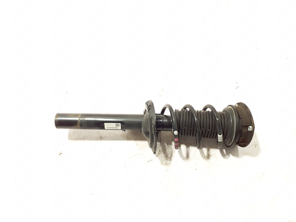 AUDI A3 8Y (2020–2026) Eesmine amortisaator 5WA413023AH AUDI A3 8Y (2020–2026) Eesmine amortisaator 5WA413023AH