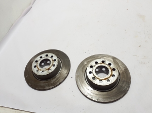   Rear brake disc  - 5Q0615601D 