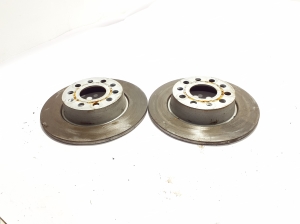 AUDI A3 8Y (2020–2026) Tagumine piduriketas 5Q0615601D - 3