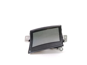 Head-up display (HUD) - 6819701