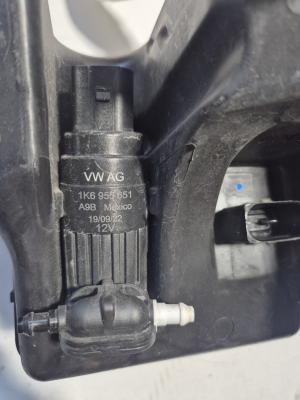 Volkswagen Taos I (2021–2026) Front washer fluid reservoir 2GJ955448A - 5