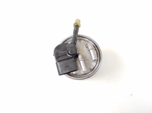 Mercedes Benz E-Class W207 (2009–2017) Kütusefilter ja selle osad A6510902852 - 2