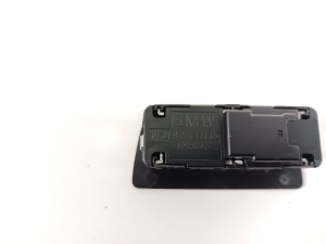 BMW X1 F48 (2015–2022) Trunk lid close switch 9275121 - 3