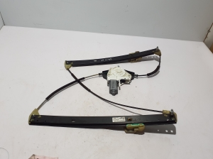 AUDI Q5 (2008–2017) Front door window regulator 8R0837461J - 3