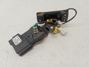 Hyundai Elantra (2000–2006) Trunk lid lock 1706C000 - 2